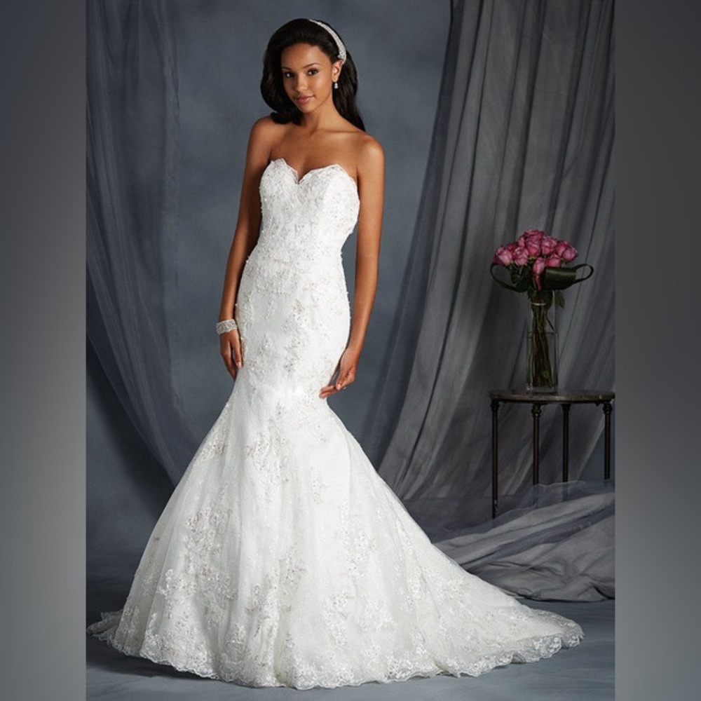 NWT Alfred Angelo Ivory Lace Strapless Wedding Gown Style 2550 size 14